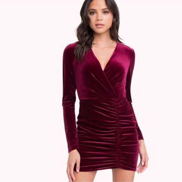 BLACK HALO l Maroon Velvet Long Sleeve V Neck Mini Cocktail Bodycon Dress Size 0 - Picture 1 of 9